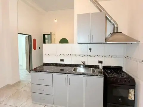 Depto Tipo Casa 2 ambientes con 1 baño