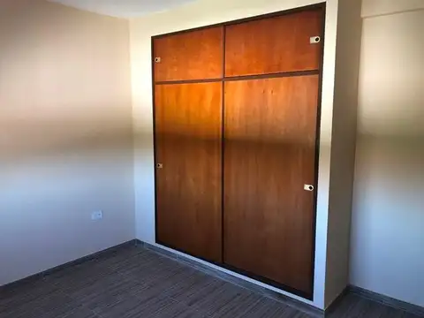 Departamento en Venta en Villa Luzuriaga, USD 67.000