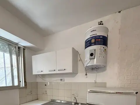 Departamento en alquiler en Congreso - monoambiente sobre Av. Rivadavia