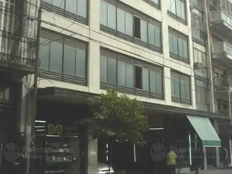 Cochera | URIBURU, JOSE EVARISTO CORREA al 400