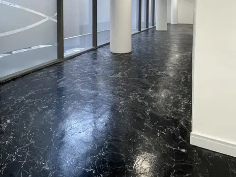 Oficina en Alquiler en San Nicolás, USD 4.500