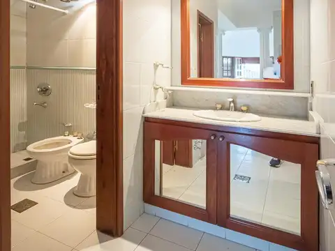 Venta casa 6 dormitorios Hospitales Rosario