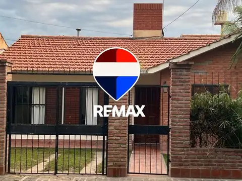 CASA 2 DORMITORIOS EN VENTA BARRIO SAN CARLOS