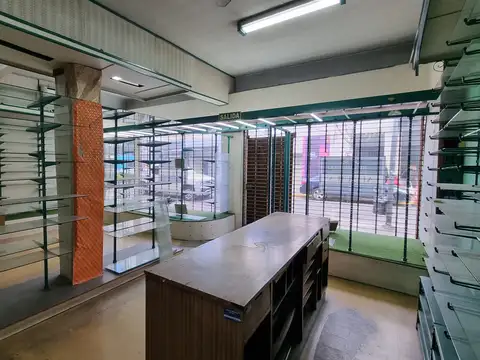 Local en Alquiler 50 años