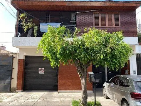 VENTA PH 4 AMBIENTES CASEROS PATIO OPORTUNIDAD