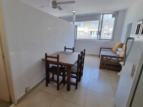 Departamento en Alquiler en Pinamar, $ 550.000