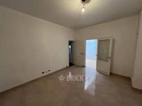 Depto Tipo Casa en Venta en Balvanera, USD 229.000