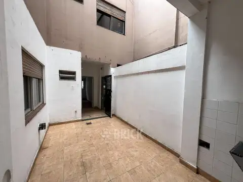 VENTA DE 2 PH EN BLOCK EN CHILE AL 2500 - SIN EXPENSAS ENTRADA INDEPENDIENTE