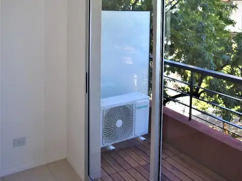 VENTA - MONOAMBIENTE - CON RENTA ACTIVA