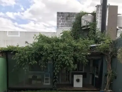 Depto Tipo Casa en Venta en Villa Elvira, USD 69.000