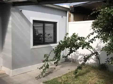 Depto Tipo Casa en Venta de 3 ambientes