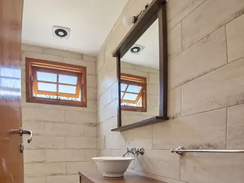 Depto Tipo Casa en Venta en Olivos, USD 239.000