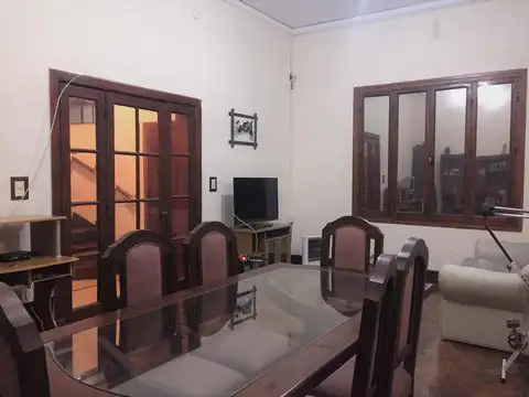 Casa en Venta en Barrio Parque San Martín, USD 160.000