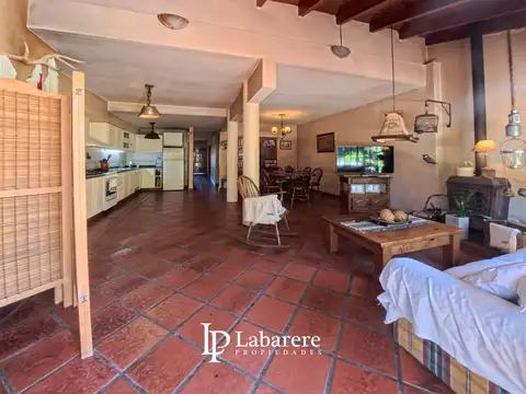 Gelly y Obes al 900, Villa Sarmiento.