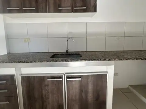 Departamento 3 ambientes con 1 baño