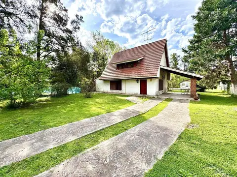 Casa en Venta en Parque Exaltación, USD 115.000