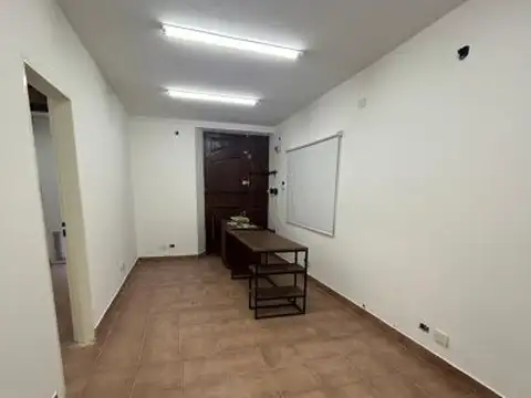 Local en Alquiler en Pilar Centro, $ 3.900.000