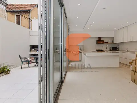 Avenida Doctor Ricardo Balbín 2700