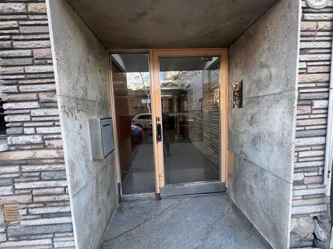 Avenida Lacarra 100