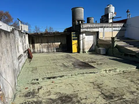 VENTA DE CASA A RECICLAR - VILLA DEVOTO