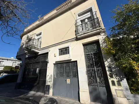 PH 4 ABIENTES PISO UNICO CON COCHERA Y GRAN TERRAZA PROPIA. SIN EXPENSAS 