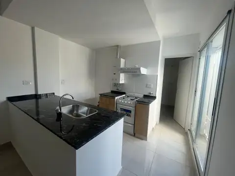 Depto. A estrenar de un dormitorio con patio