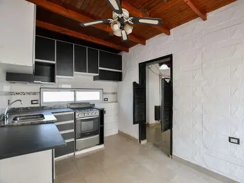 Depto Tipo Casa en Venta de 2 ambientes