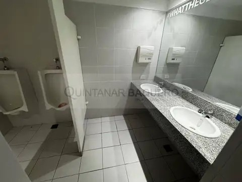 Oficina en Alquiler 24 años