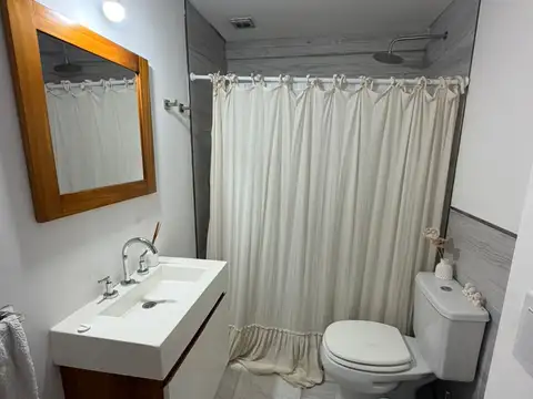 Departamento en Alquiler con 1 cocheras
