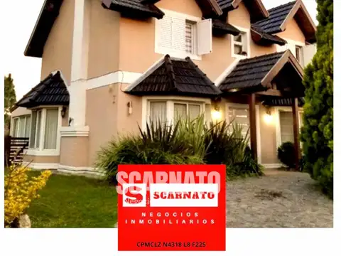 Venta de Casa en Echeverria Del Lago