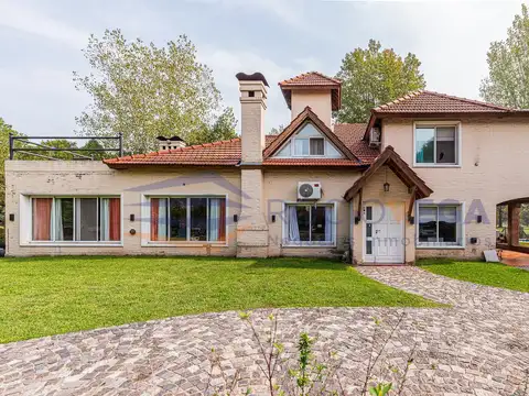 Casa en  venta Country Banco Provincia Francisco Alvarez Moreno