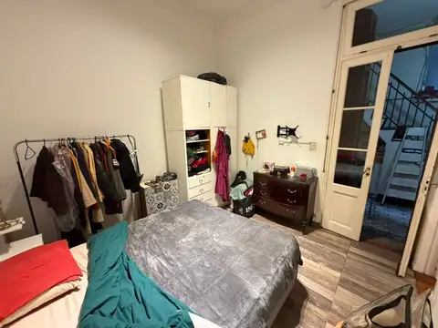 Venta PH 2 ambientes a reciclar. Almagro