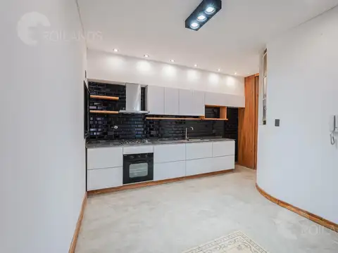 Depto Tipo Casa en Venta 50 años