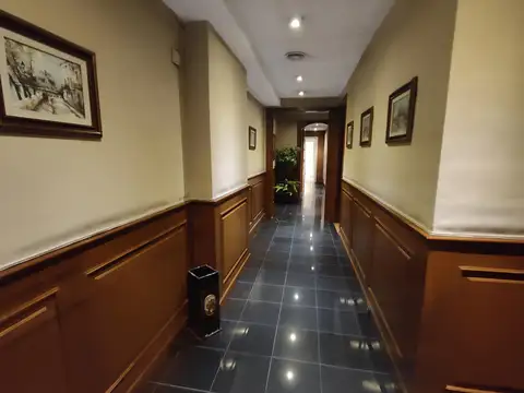 Carlos Pellegrini 100