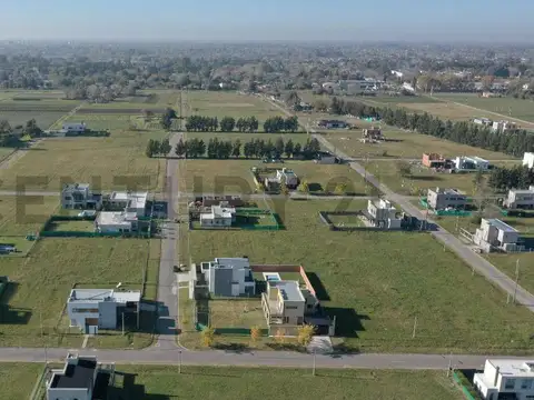 VENTA DE LOTE - CALLE 501 Y 138 - Altos de Don Carlos