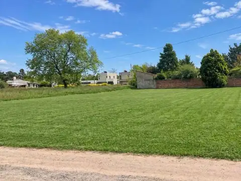Terreno en Venta en Barrio la Dolly, USD 70.000