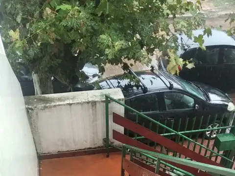 Depto Tipo Casa en Venta en Santos Lugares, USD 90.000