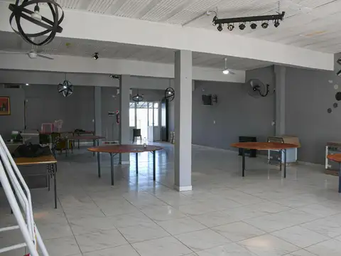 Alquiler Local Salon de Fiesta Amoblado en Villa Amelia