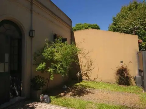 Pampa  e/ Pringles y San Martin