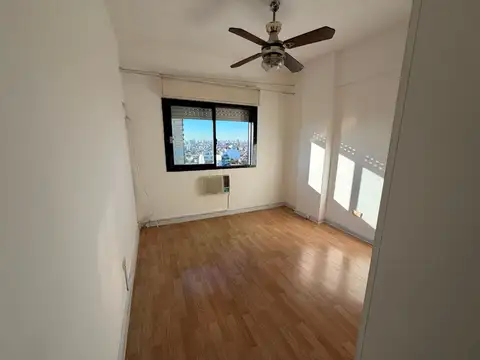Departamento en Alquiler en Villa Luro, $ 880.000