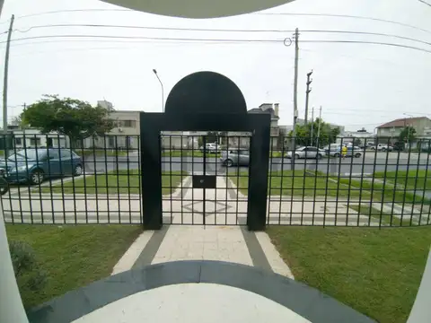 66 e/ 144 y 145 , Piso 0