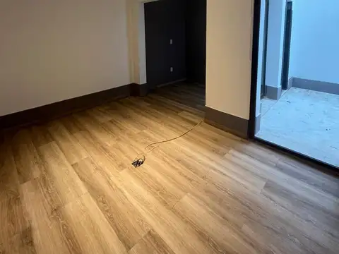 Oficina en Alquiler en Zona Centro, USD 2.200