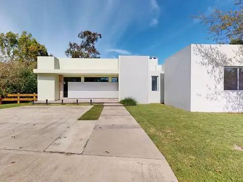 Casa en Venta en Arturo Segui, USD 280.000