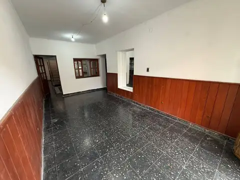 Depto Tipo Casa en Venta de 5 ambientes