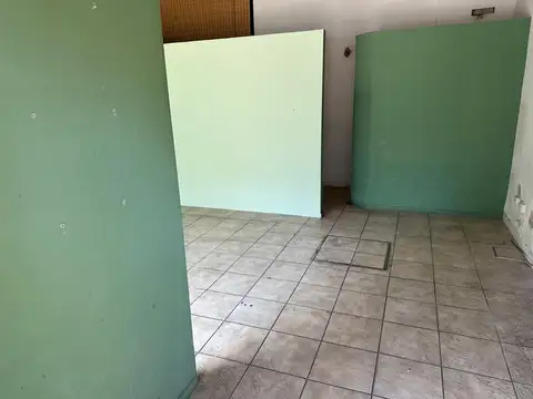 Local en Alquiler en La Lucila-Vías/Maipú, $ 700.000