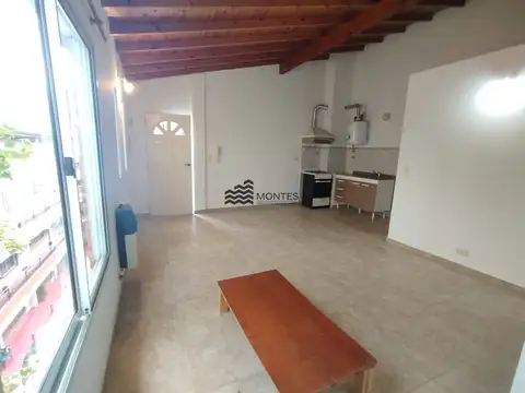 MONOAMBIENTE EN VENTA. MORON.