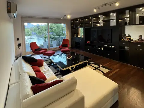 Departamento en Venta con 3 cocheras