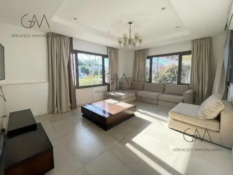 Casa en Alquiler de 5 dormitorios