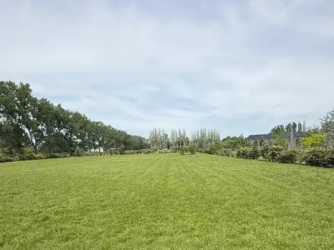 Terreno en Venta en La Colina Golf Y Polo, USD 220.000