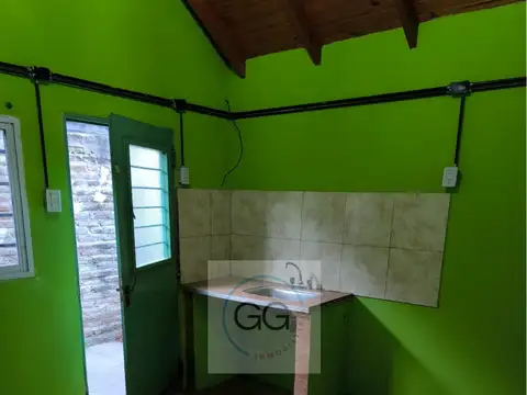 Departamento 2 ambientes en Alquiler. Berazategui Oeste.